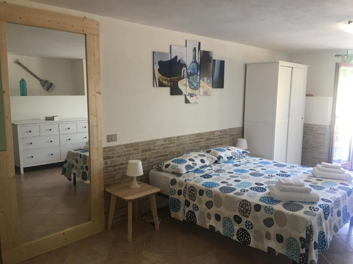 B&B Tavolara Puntaldia Esterno foto