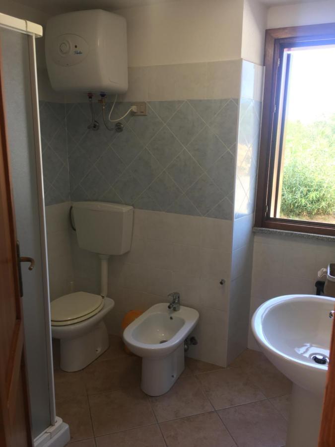 B&B Tavolara Puntaldia Esterno foto